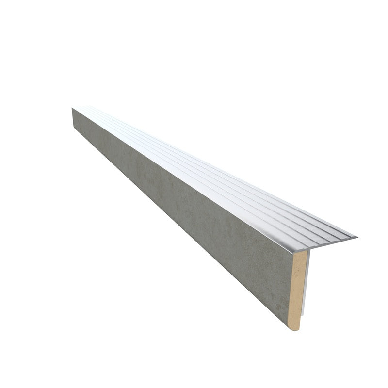 Stopień końcowy Beton szary z profilem aluminiowym